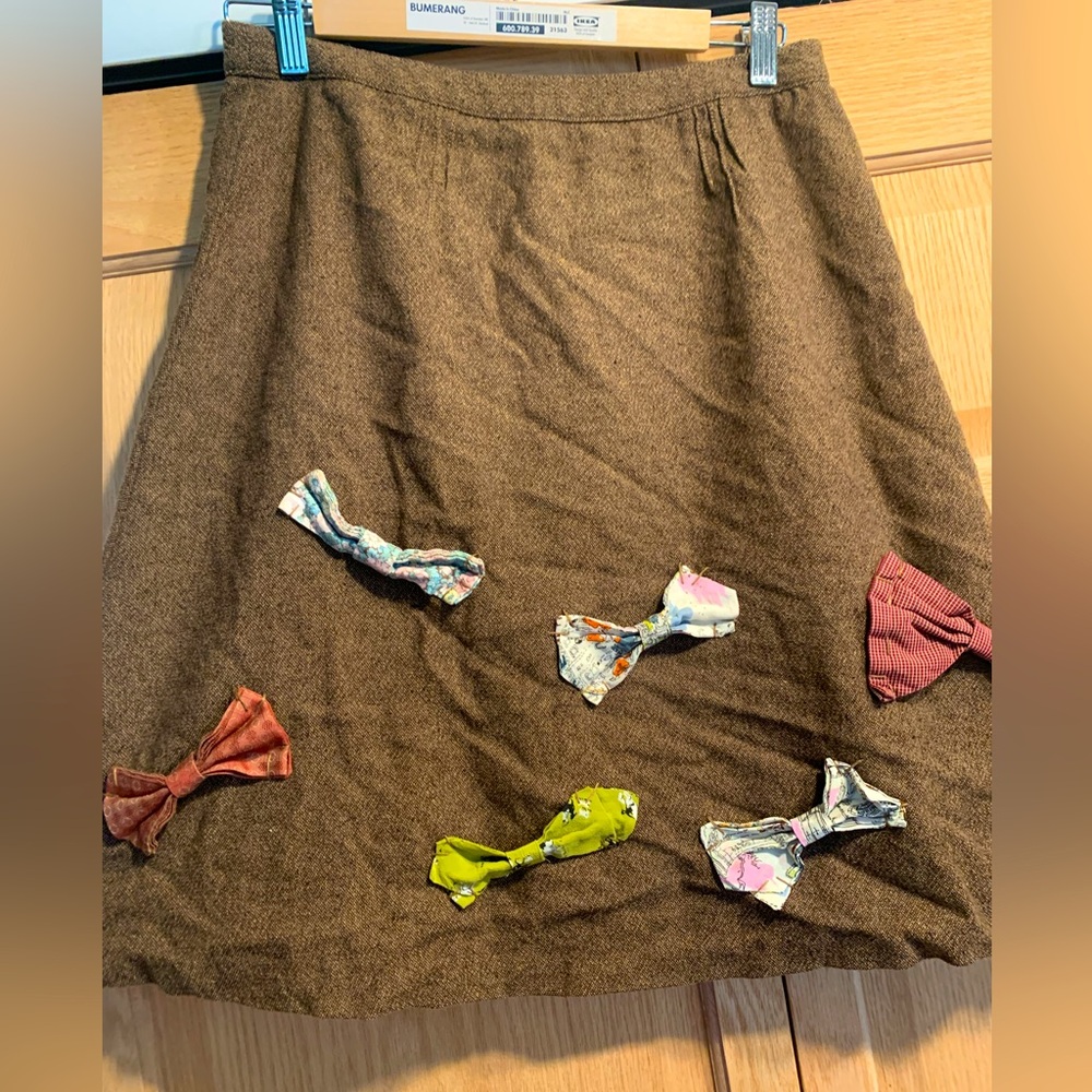 Unique, posh Anthro-brand (Elevenses) wool and silk skirt size 6